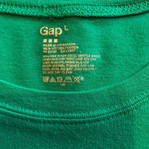 GAP green tee - Picture 2 of 3